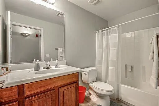 Second bathroom
