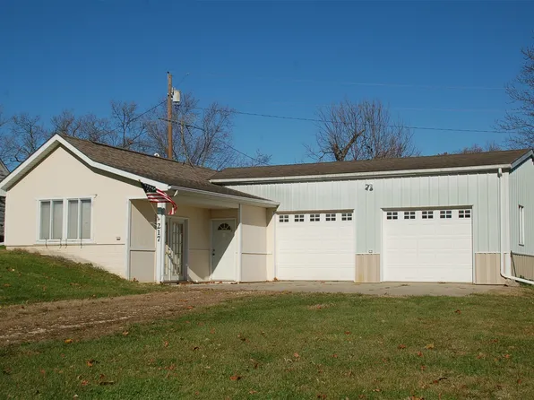 217 E Franklin St, Lacona, IA 50139