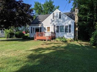 6333 Knickerbocker Rd, Ontario, NY 14519