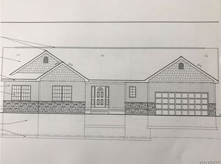2560 Beverly Ave, Eden, NY 14057