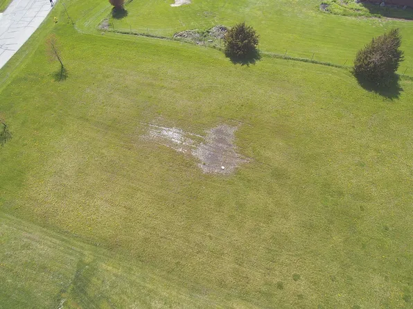 2823 Ninovan Ln, Minooka, IL 60447