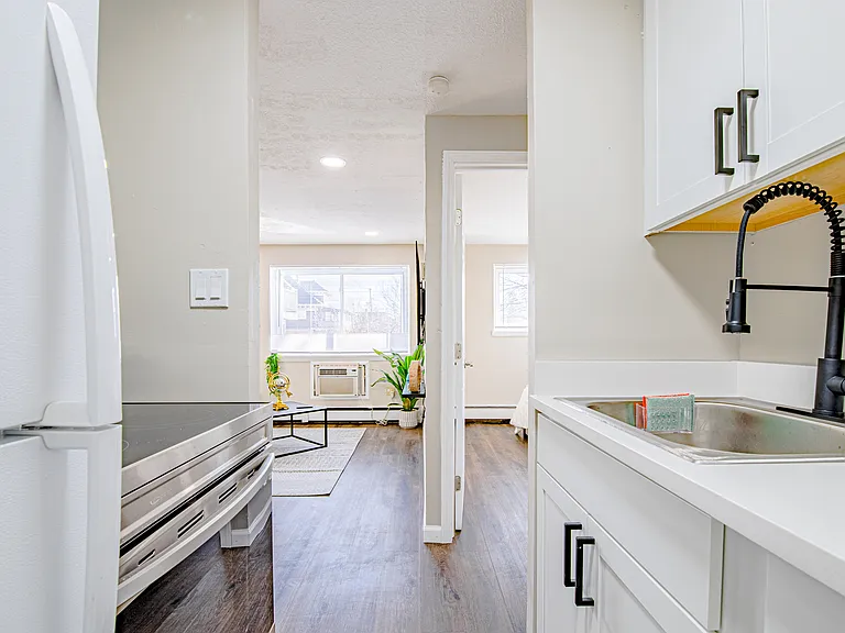 3118 W 14th St #208 — Photo 10