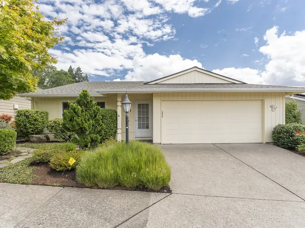 10415 SW Highland Dr, Tigard, OR 97224