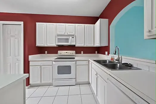 7880 Lake Sawgrass Loop #5212 — Photo 7