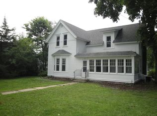 333 5th St, Prairie Du Sac, WI 53578