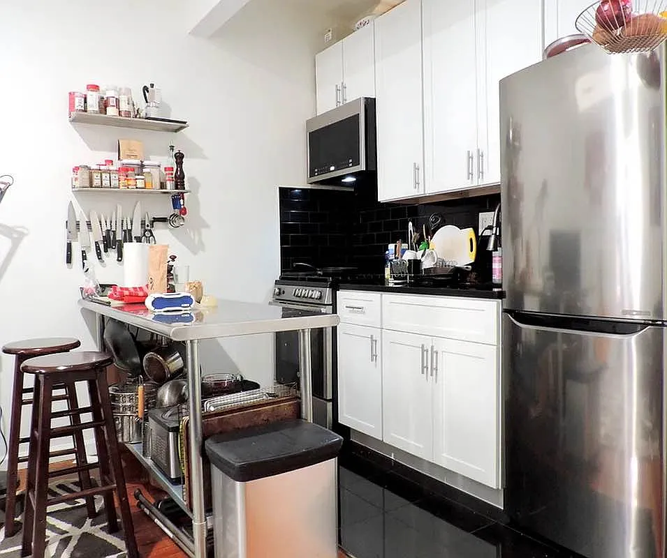 134 Allen Street — Photo 4