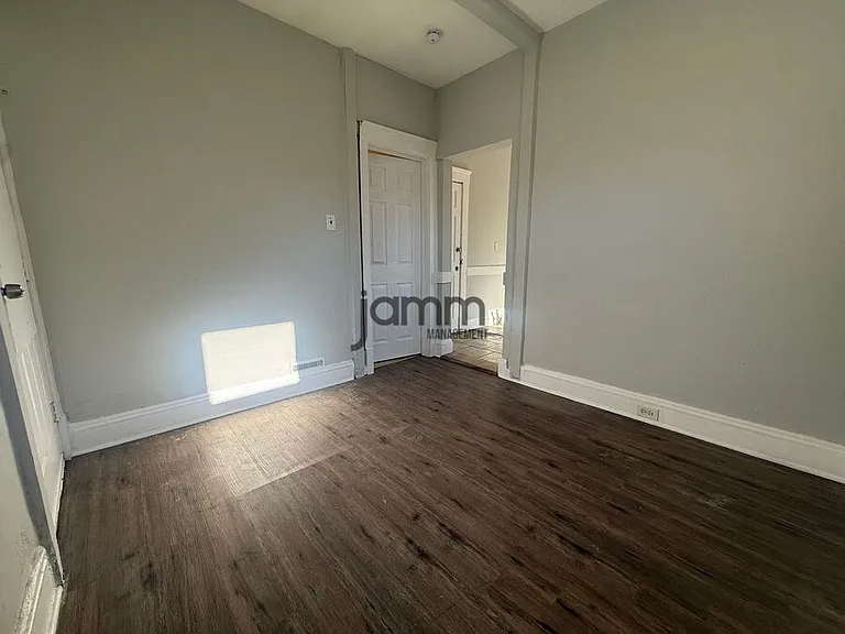 4350 W 28th St #4350 W 28TH ST DOWN — Photo 9