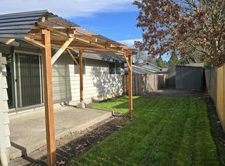 1836 NE Barberry Dr, Hillsboro, OR
