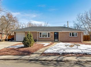 2220 Kingston St, Aurora, CO 80010