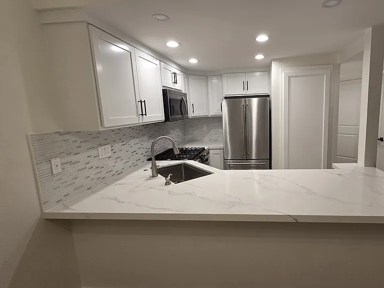 778 La Tierra St #H103 — Photo 1