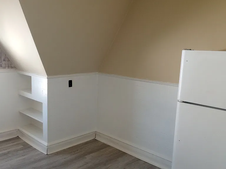 264 State St #4 — Photo 11