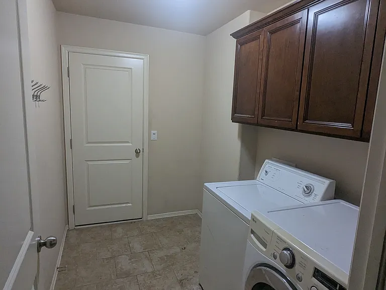 11308 N 147th East Pl — Photo 16