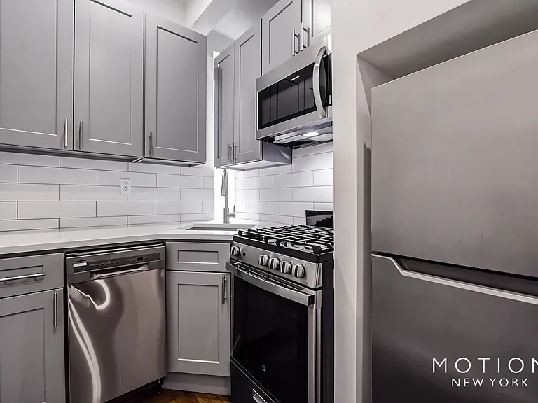 45 Tiemann Pl #2C — Photo 5