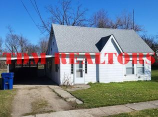 417 E Oliver St, Corunna, MI