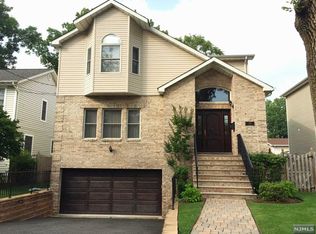 302 Elm Ave, Hackensack, NJ 07601