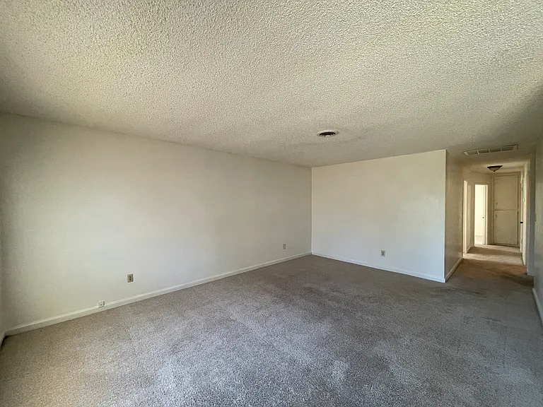 3500 Timberly Ln — Photo 10