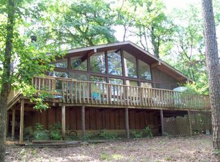 796 Clear Water Trl, Holly Lake Ranch, TX 75765