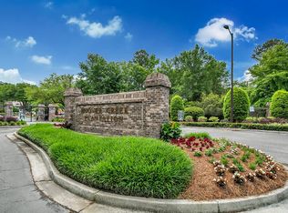 12300 Apache Ave APT 805, Savannah, GA 31419