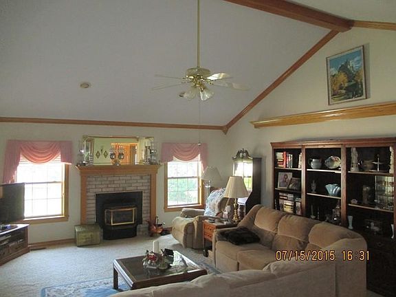 2nd image of 1 Rosemary Ln