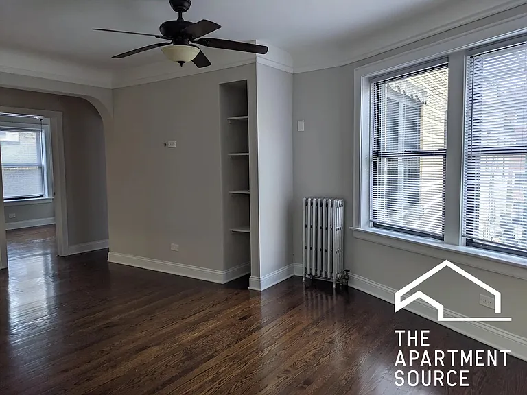 4809 W Montrose Ave #G — Photo 6