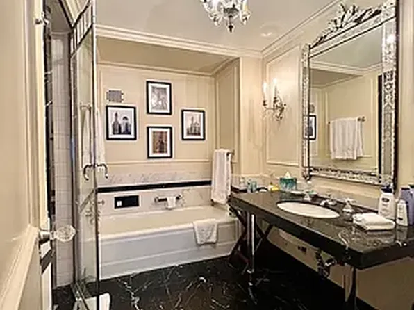 781 5th Avenue image 6 of 11