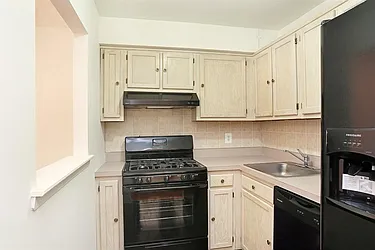 Rented by Fifth & Forever LLC