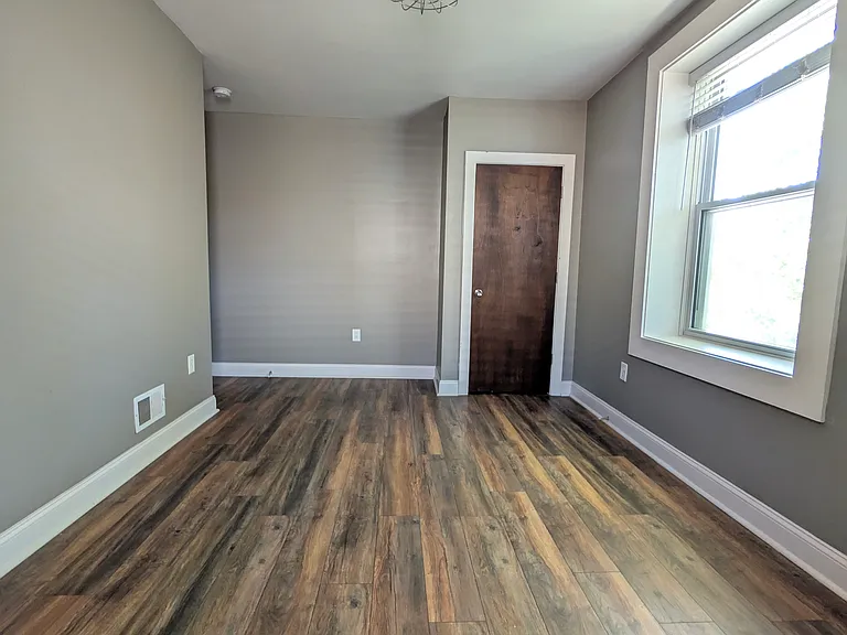 5821 E Liberty Blvd #1 — Photo 2