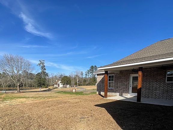 2nd image of 74 Knoll Creek Dr