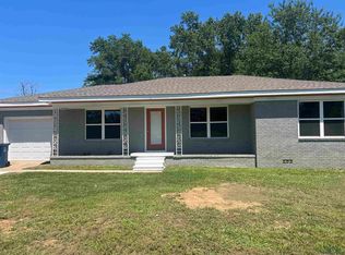 606 Jasper Dr, Marshall, TX 75672