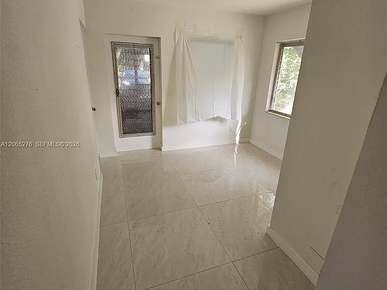 4473 Parmely St — Photo 3