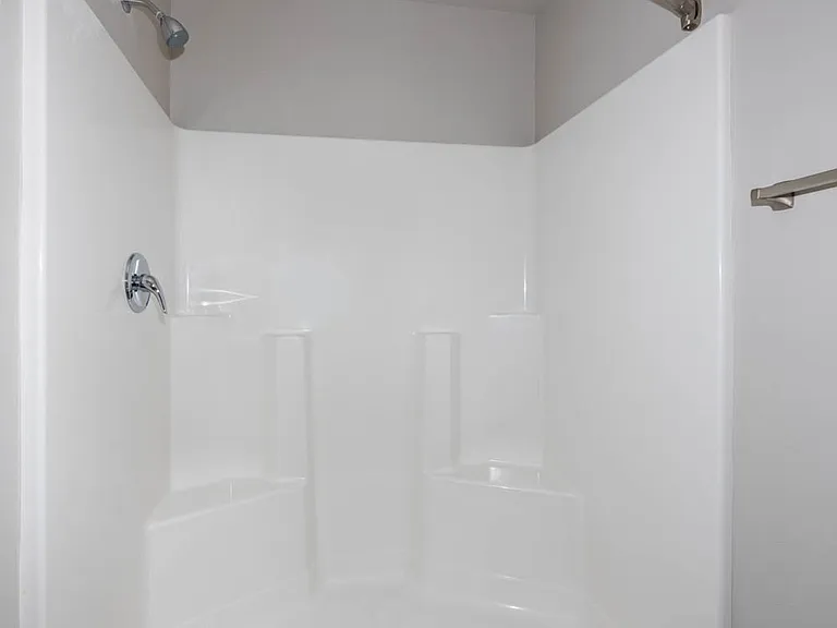 Market Village Apartments — Photo 35