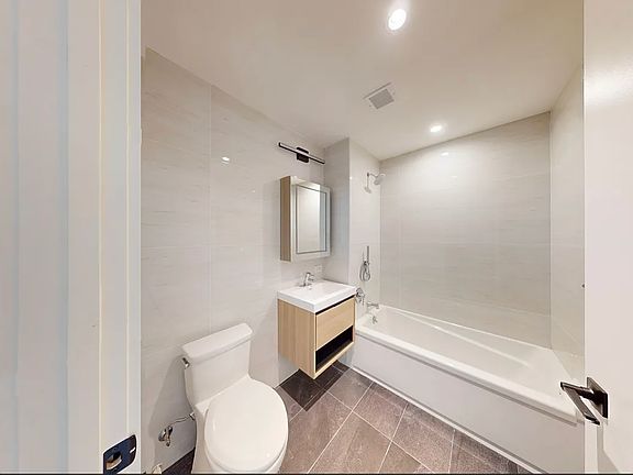 5th image of 43-25 52nd St #23AA