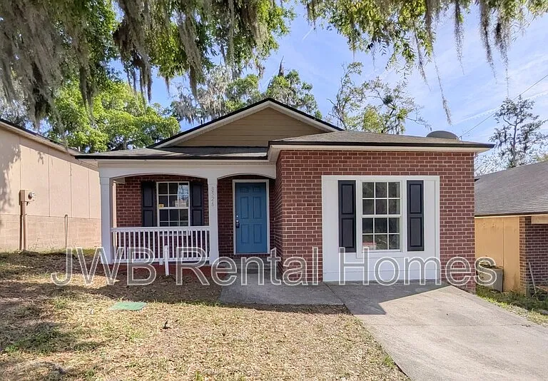 8526 Kona Ave — Photo 1