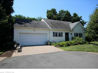 6 Cattle Xing, Portland, CT 06480