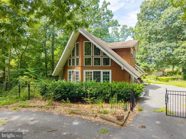94 Husted Station Rd, Elmer, NJ 08318