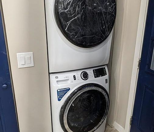 2nd image of 5 Brookside Ln Unit 9