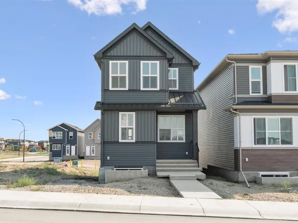19710 W 40th St SE, Calgary, AB T3M 3G9