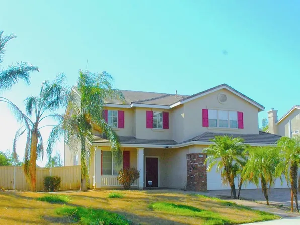 8873 Gumtree Ln, Riverside, CA 92508