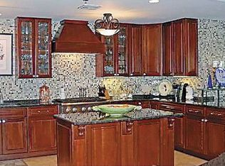 3901 Ridgelake Dr APT 3B, Metairie, LA 70002