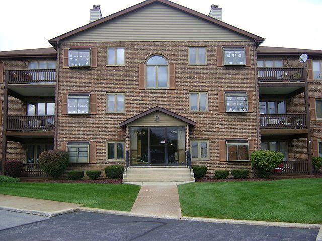 1st image of 17212 Ridgeland Ave #222
