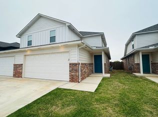 10809 NW 119th Pl, Yukon, OK 73099