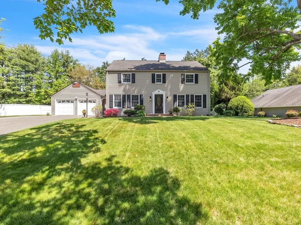89 Burbank Rd, Longmeadow, MA 01106
