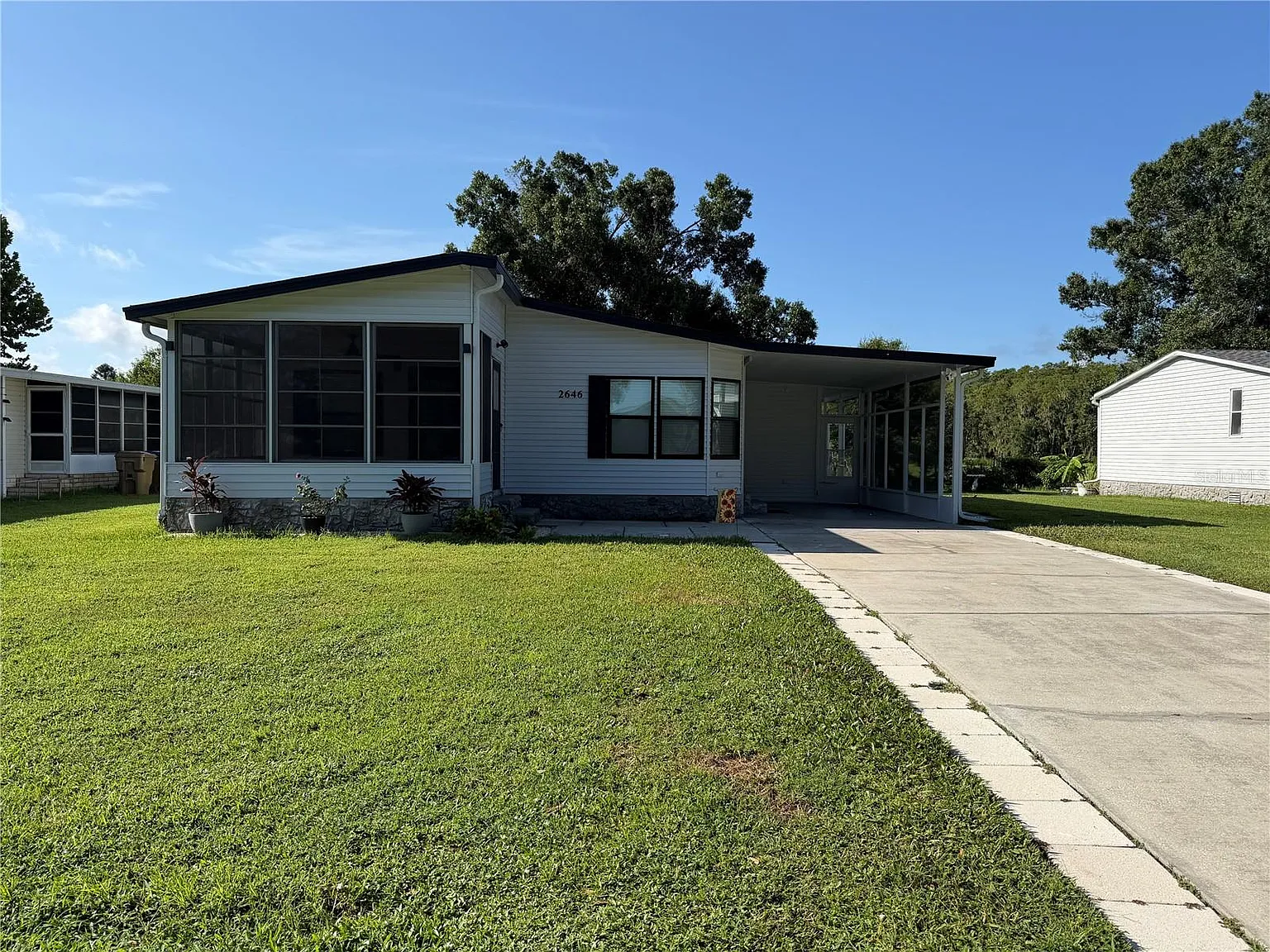 2 bed, 2.0 bath, 1036 sqft, $1,800 — Photo 1