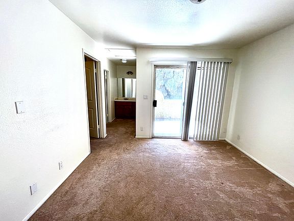 4th image of 11673 216th St