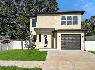 8302 N Marks St, Tampa, FL 33604
