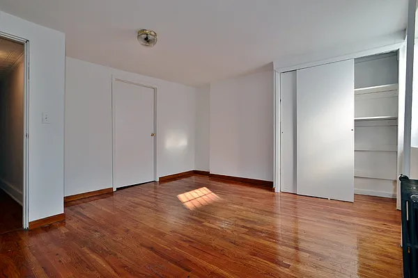 Rented by J Misrahi Realty Corp | media 20