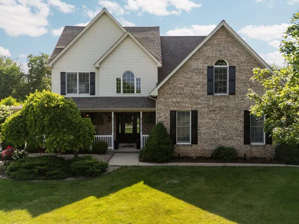 9860 Wood Bend Dr, Saline, MI 48176