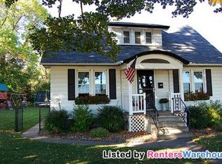 2533 12th Ave E, North Saint Paul, MN 55109