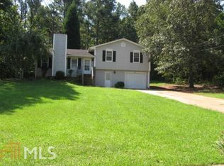 80 Hearthstone Dr N, Newnan, GA 30263
