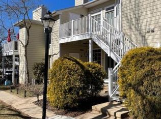 44 Wentworth Rd, Bedminster, NJ 07921